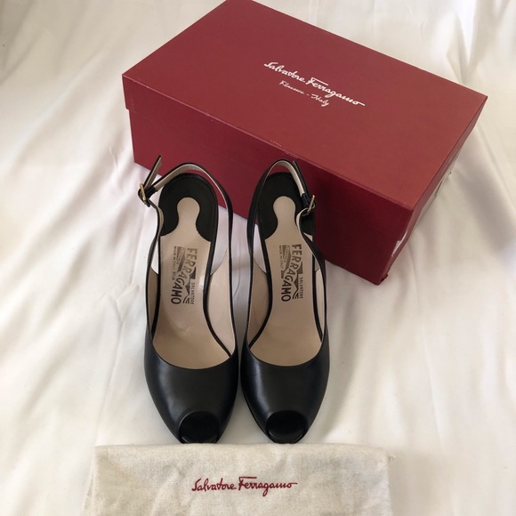 SALVATORE FERRAGAMO SLING BACK PEEP TOE - Picture 7 of 10